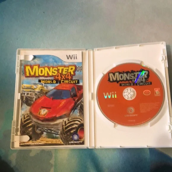 Wii game - Picture 2 of 4